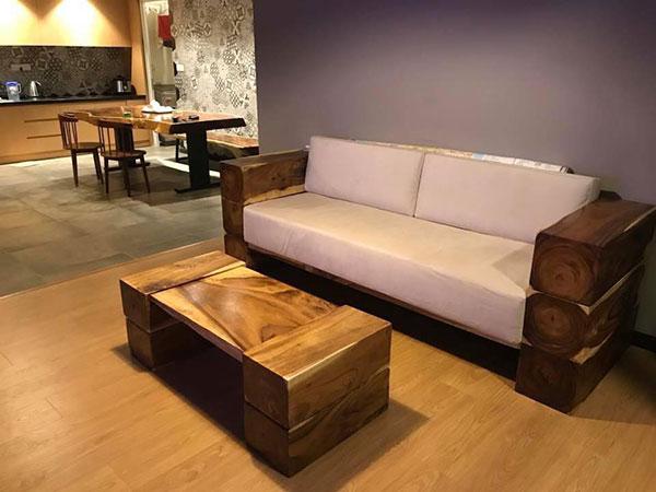 giá sofa gỗ nguyên khối
