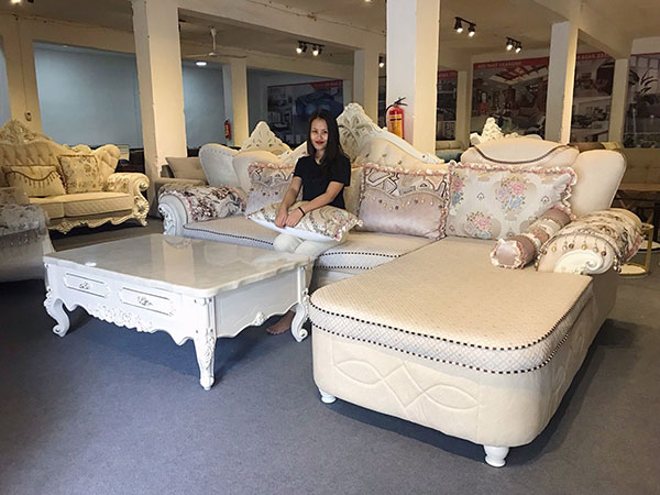 Mẫu sofa giường tân cổ điển nổi bật