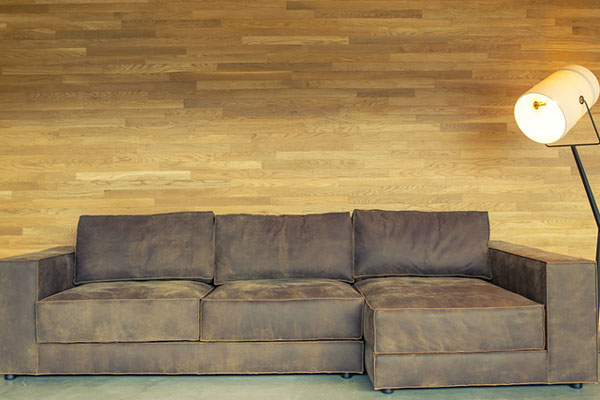 Có nên sử dụng dịch vụ bọc lại ghế sofa