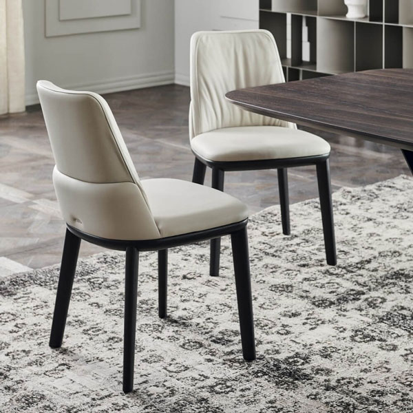 Một số ưu điểm của ghế ăn bọc da