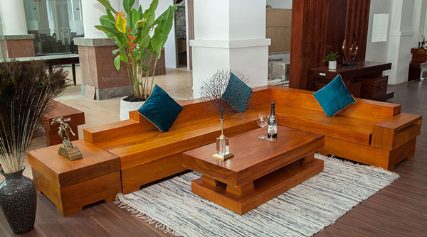 Một số ưu nhược điểm sofa gỗ sồi nga